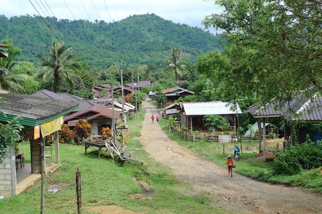 3 Days Luang Prabang Cycle To Vang Vieng